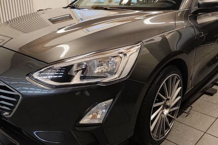 Ford Focus 90.000 km 8.990 &euro; Hetzerath 54523