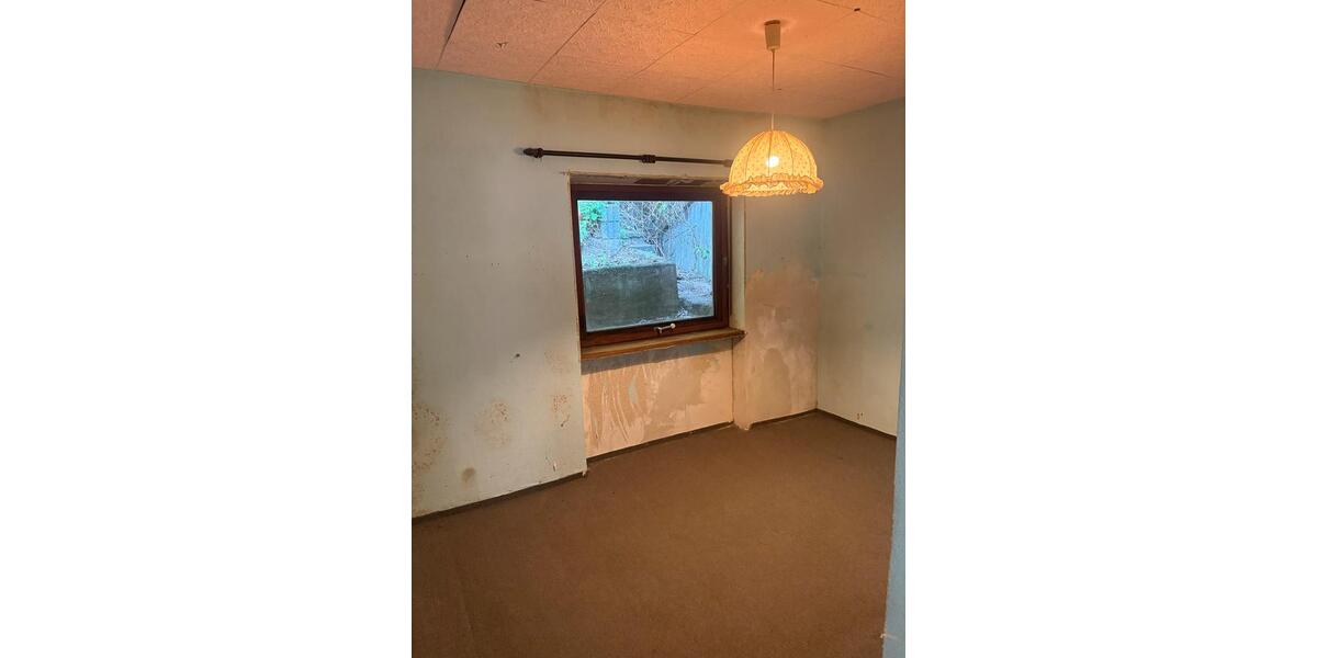 Einfamilienhaus Losheim am See - 5 Zimmer, 140 m&sup2;, 64.000&euro; | Angebot:27465085