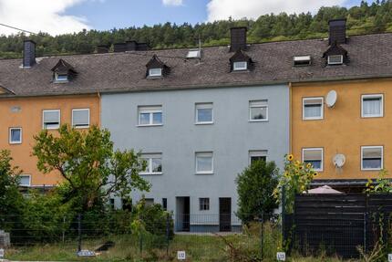 Trier-Ehrang -Teilrenoviertes Wohnhaus für die große Familie oder als 3-Familienhaus - Haus Trier West-Pallien | Angebot:27370669