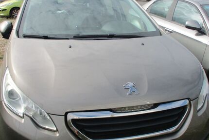Peugeot 2008 164.422 km 4.900 &euro; Trier 54292