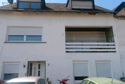 Haus Osann-Monzel Monzel - 8 Zimmer, 250 m&sup2;, 480.000&euro; | Angebot:27298462