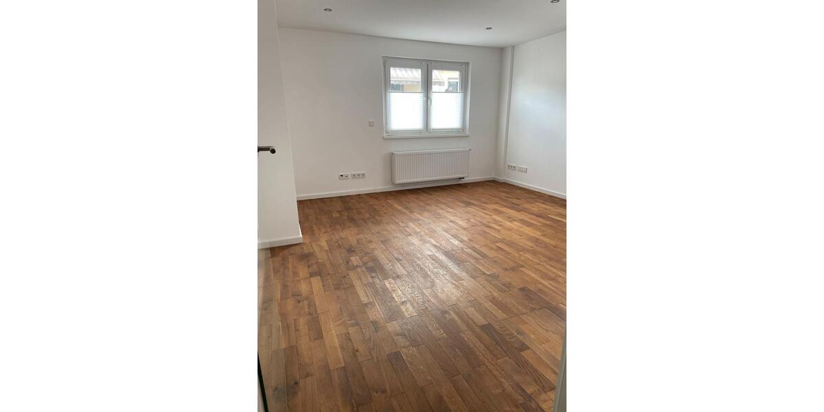 Gewerbeobjekt Hetzerath - 2 Zimmer, 40 m&sup2;, 400&euro; | Angebot:25646203