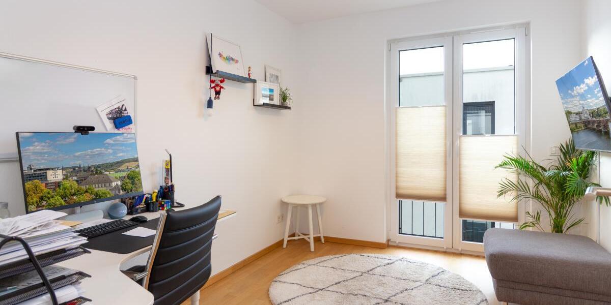 Altersgerechte Penthousewohnung mit großer Dachterrasse nur 5 Gehminuten Nähe Porta - Einfamilienhaus Trier Nord | Angebot:27480063