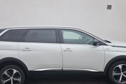 Peugeot 5008 124.000 km 16.000 &euro; Trier 54292