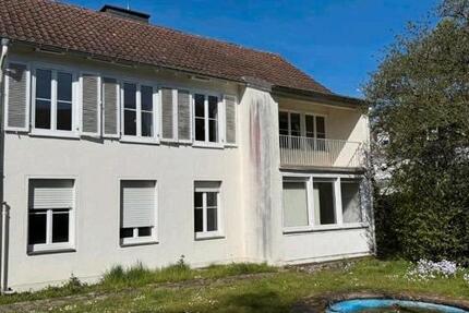 Haus Bitburg - 8 Zimmer, 165 m&sup2;, 380.000&euro; | Angebot:27426869
