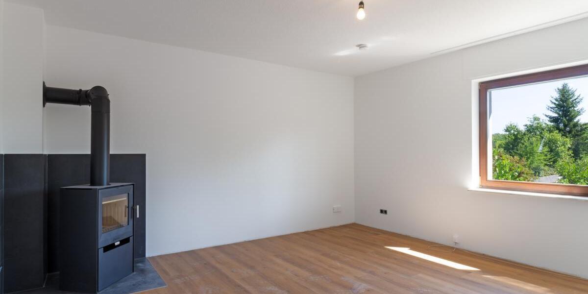 Gemütliche renovierte Wohnung mit schönem Balkon in gepflegtem Haus Trier-Ehrang - Etagenwohnung Trier West-Pallien | Angebot:27452109