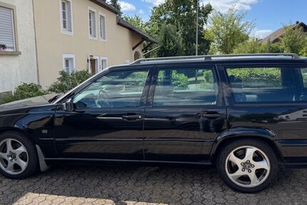 Volvo V70 323.484 km 2.490 &euro; Welschbillig 54298
