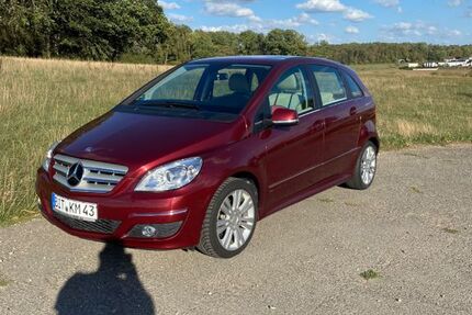 Mercedes-Benz B 180 99.500 km 7.300 &euro; Erdorf 54634
