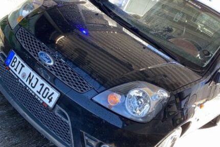 Ford Fiesta 134.300 km 2.300 &euro; Speicher 54662