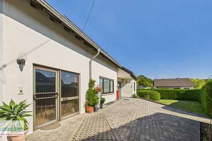Haus Mettlach / Orscholz Orscholz - 6 Zimmer, 255 m&sup2;, 424.800&euro; | Angebot:27490271
